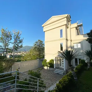 apartment-villa-35.albaniahotels.org/