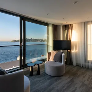 Pera Bosphorus Istanboel