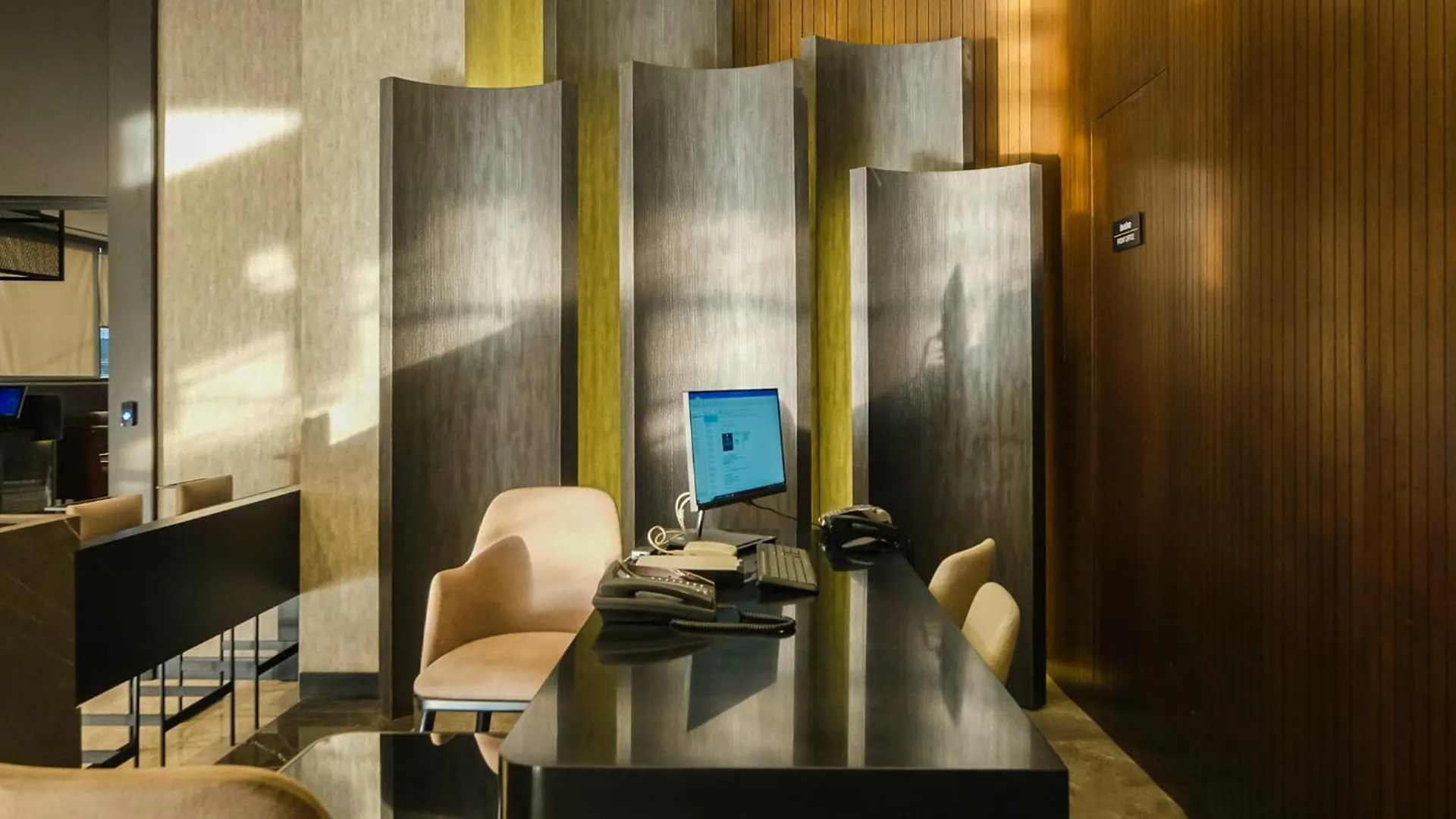 The Kailyn Hotels&Suites Atasehir Estambul Hotel